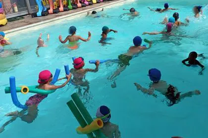 Corsi di nuoto per i piccoli